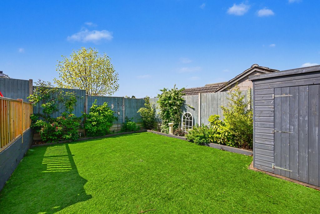 Property photo 2 of 22