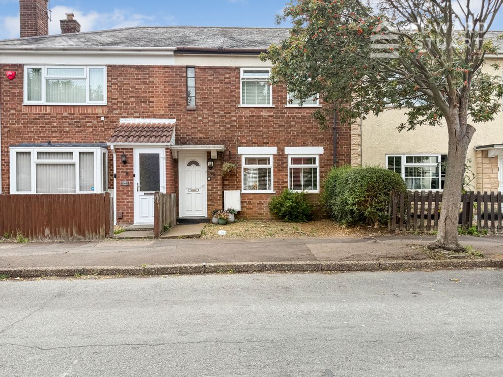 Property photo 1 of 9 2 Bedroom Terraced For Sale