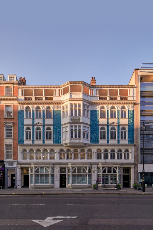 Property photo 1 of 9 Photo 13