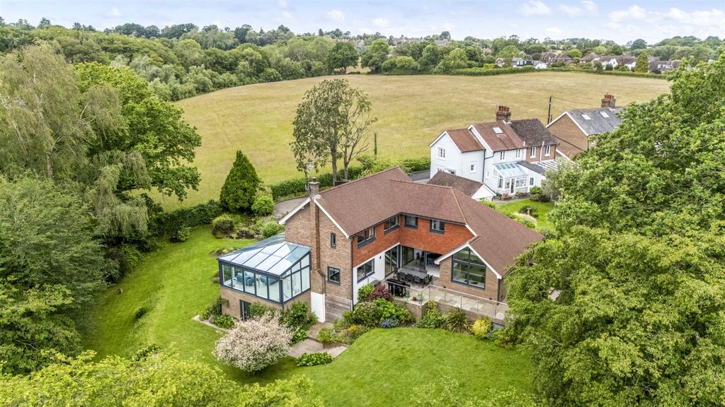Property photo 2 of 41