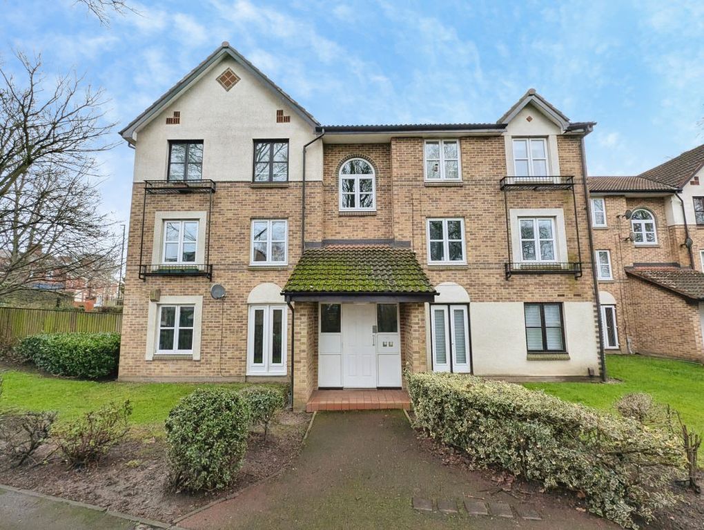 Property photo 1 of 11 Photo 5