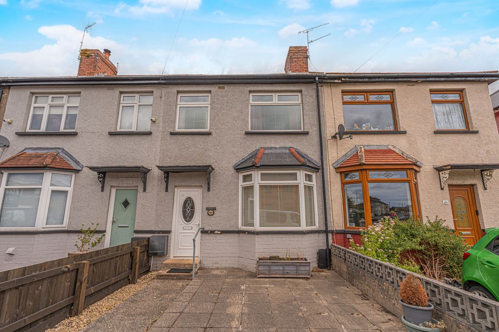Property photo 1 of 22