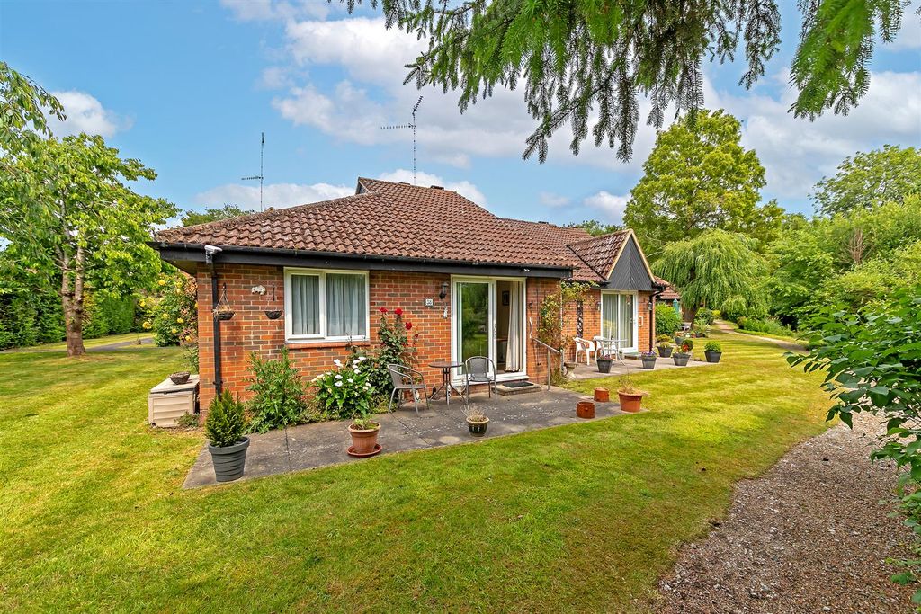 Property photo 2 of 14 38Thebeeches-27.Jpg