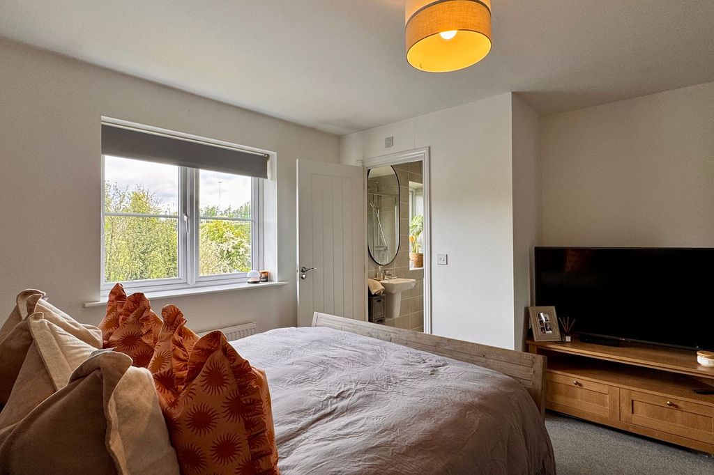 Additional image 16 of 4 bed detached house for saleCherry Grove, Glossop SK13