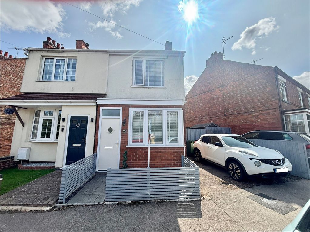 Property photo 1 of 16
