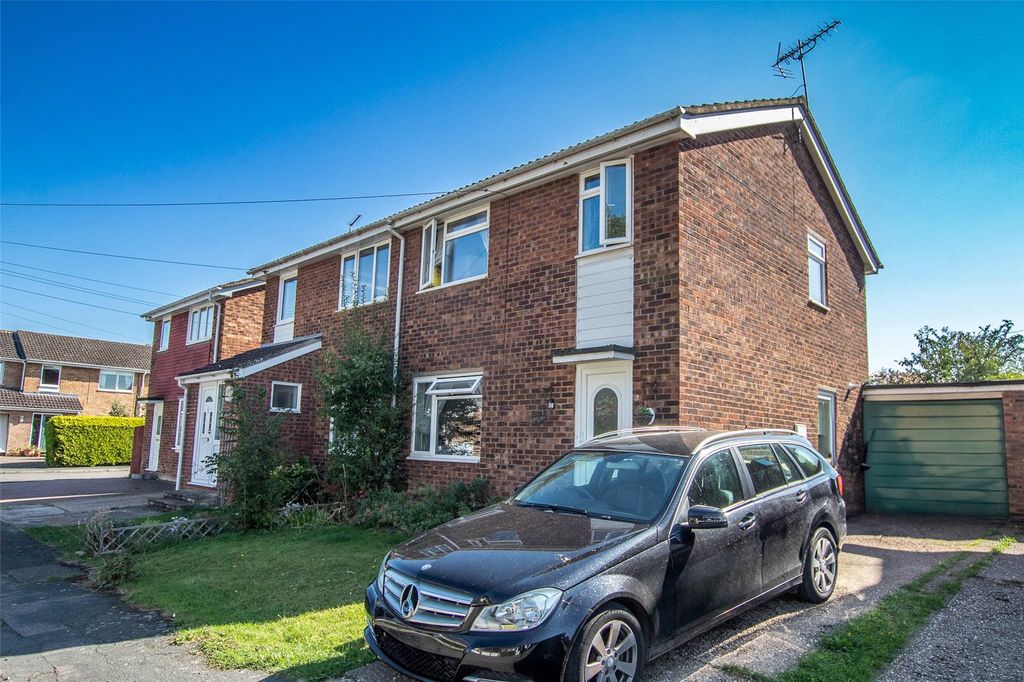 Property photo 1 of 12 Front Aspect