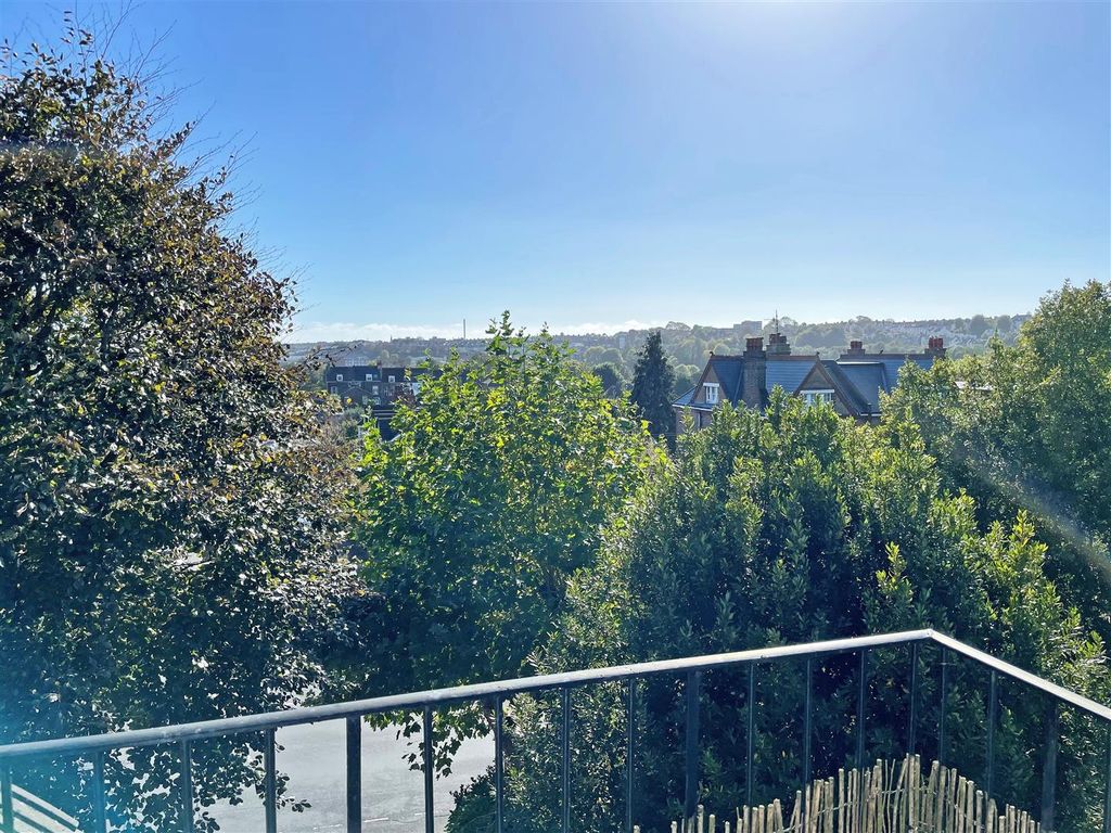 Property photo 2 of 12 Fviewa.Jpg