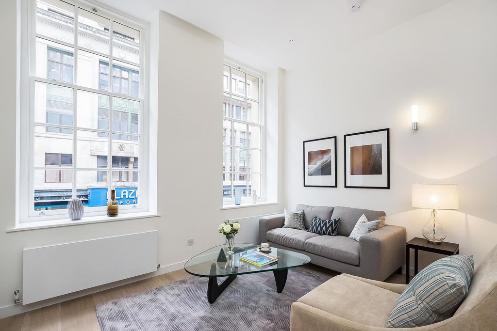 Property photo 2 of 9 Berners Street