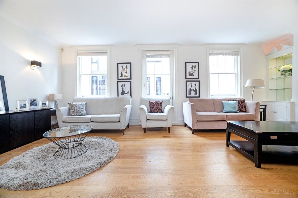 Property photo 3 of 31 Picture No. 22