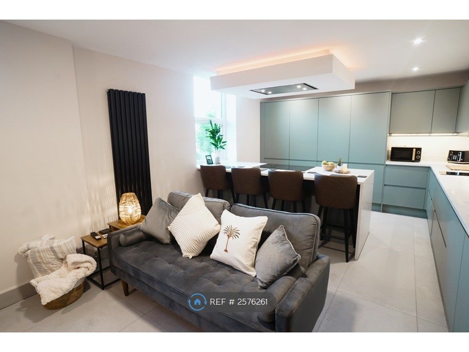 Property photo 1 of 17 Living &amp; Dining