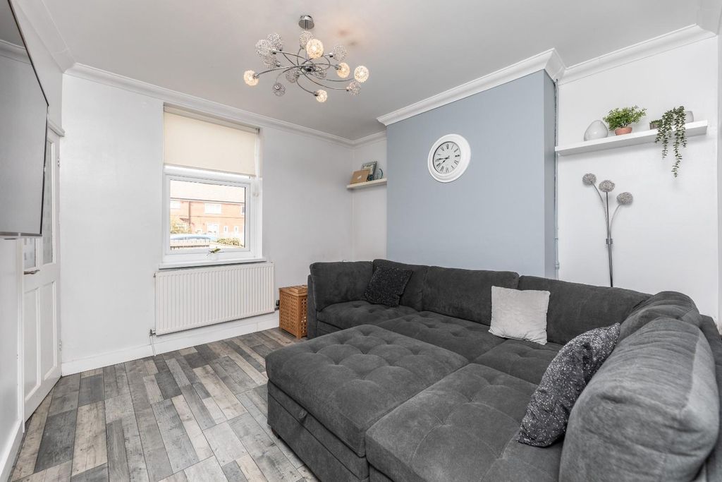 Property photo 3 of 20 5C5A3182.Jpg