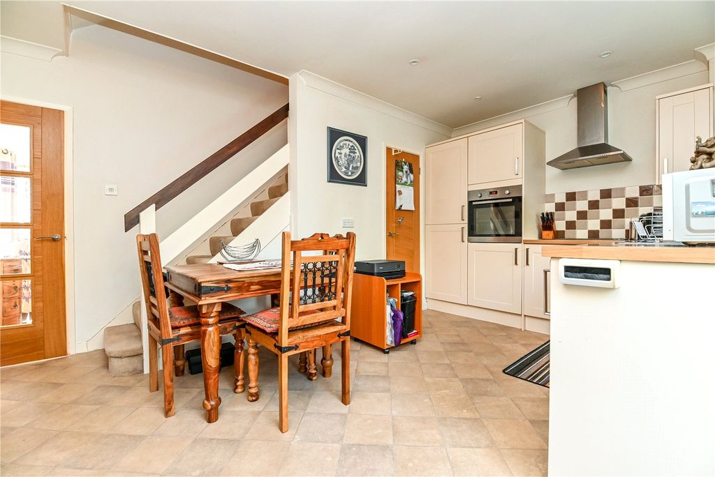 Property photo 3 of 15 Picture No. 05