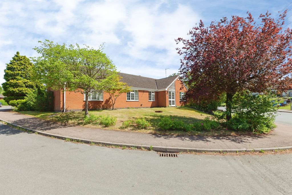 Property photo 1 of 20