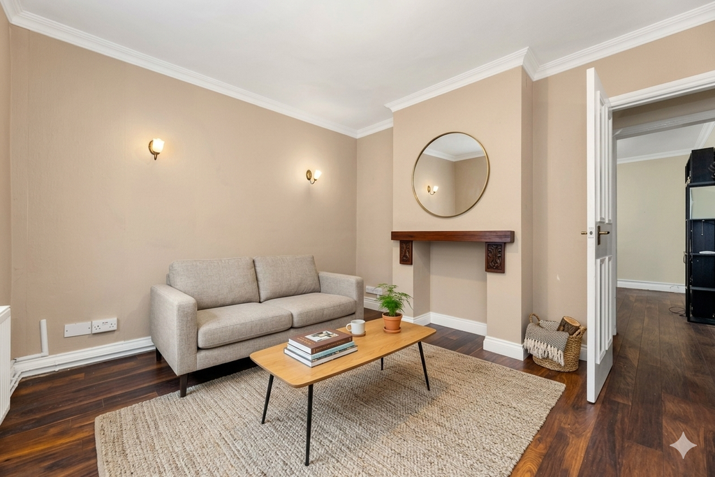 Property photo 2 of 8