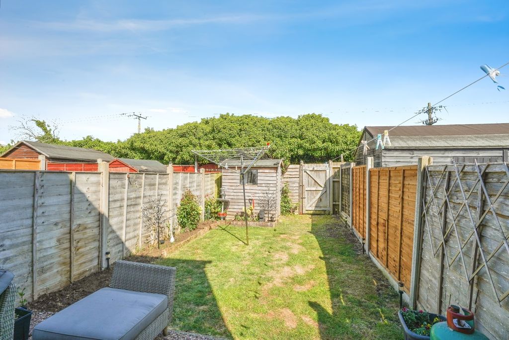 Property photo 2 of 13 Photo