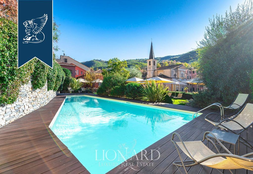 Property photo 1 of 44 Ref. 7215