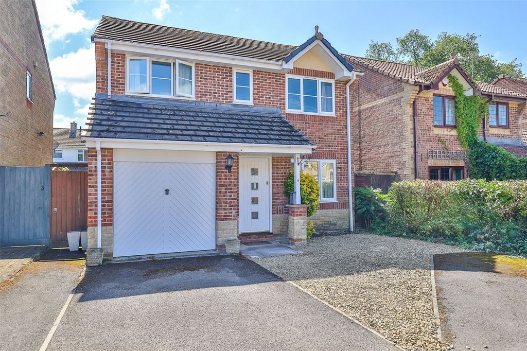 Property photo 1 of 18 Picture No. 08