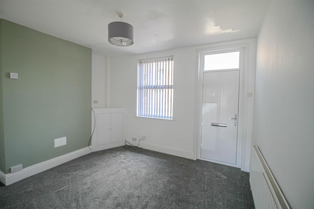 Property photo 2 of 24 Img_9528.Jpg