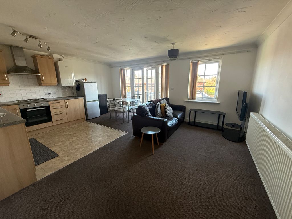 Property photo 2 of 7