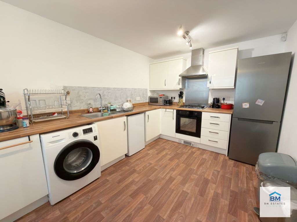 Property photo 3 of 11 Photo 1