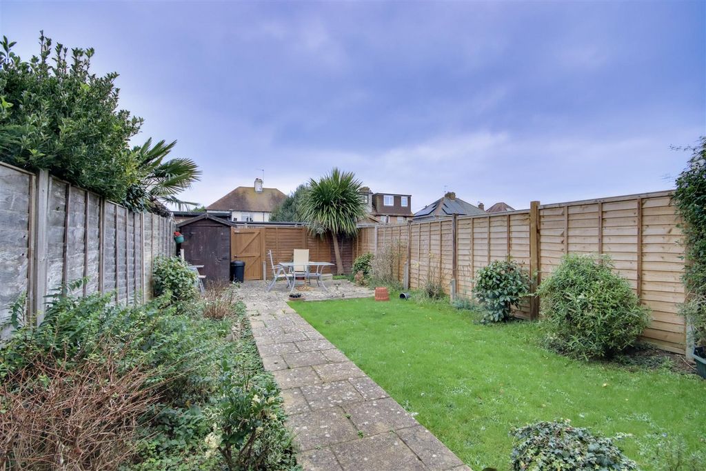 Property photo 2 of 12 Img_3986-Img_3990.Jpg