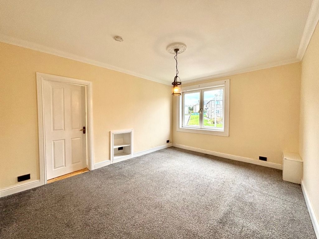 Property photo 2 of 12 Photo 2