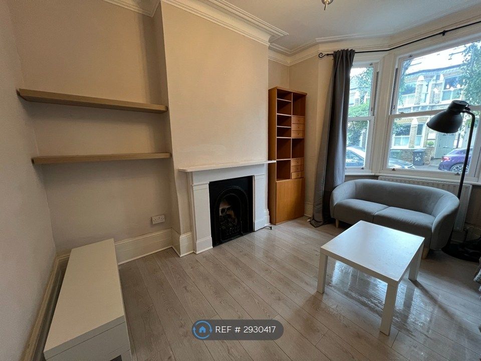 Property photo 3 of 18