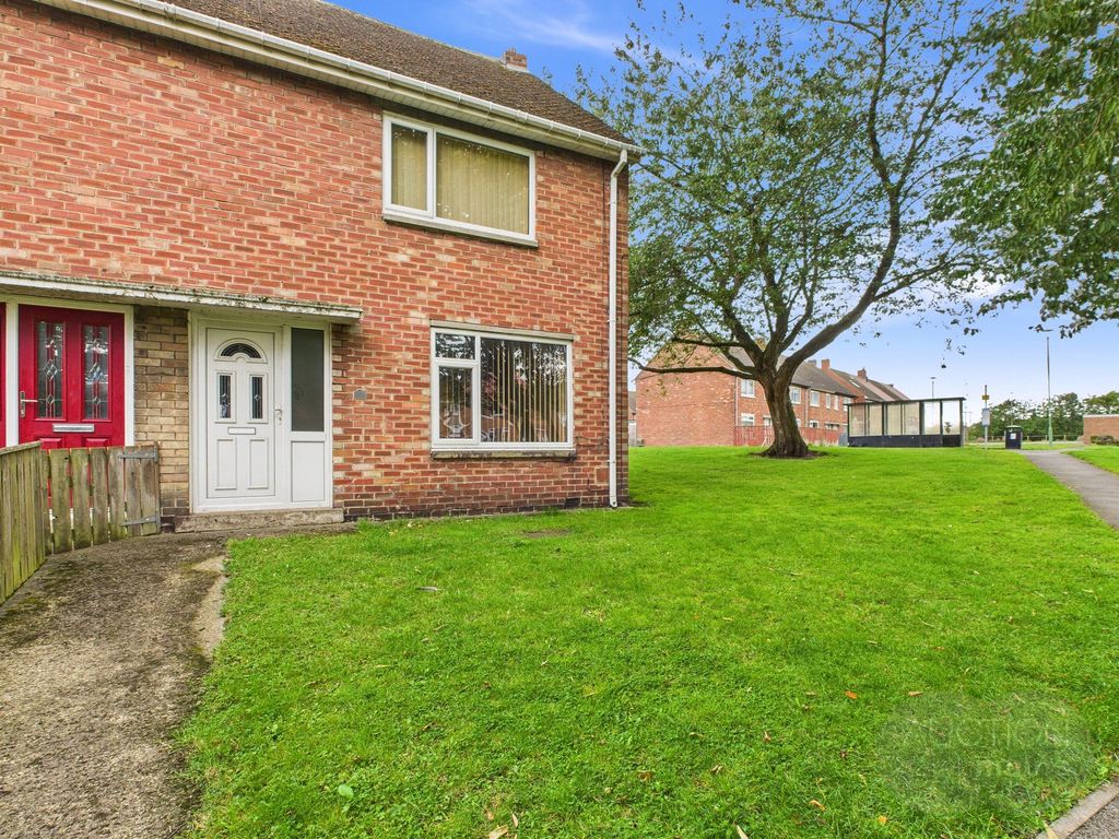 Property photo 1 of 8 External