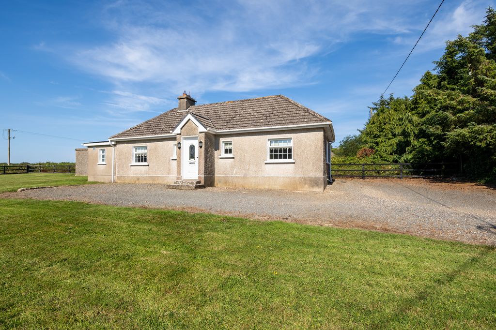 Property photo 3 of 30