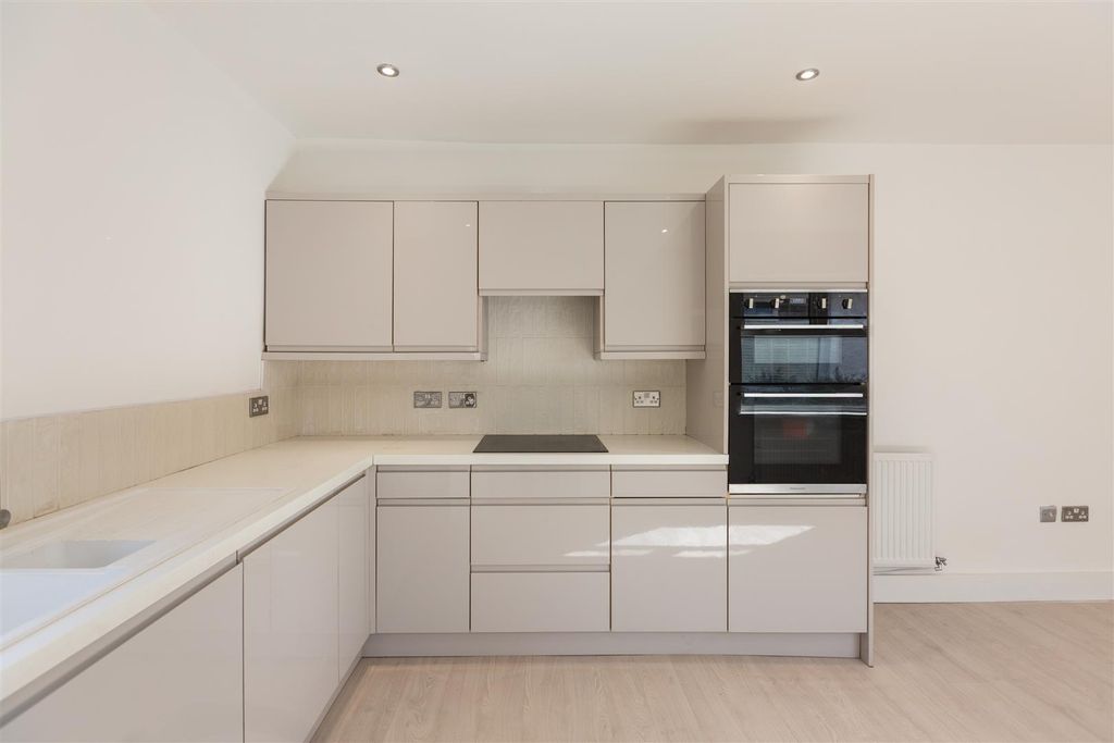 Property photo 3 of 20 Cz0A9039.Jpg