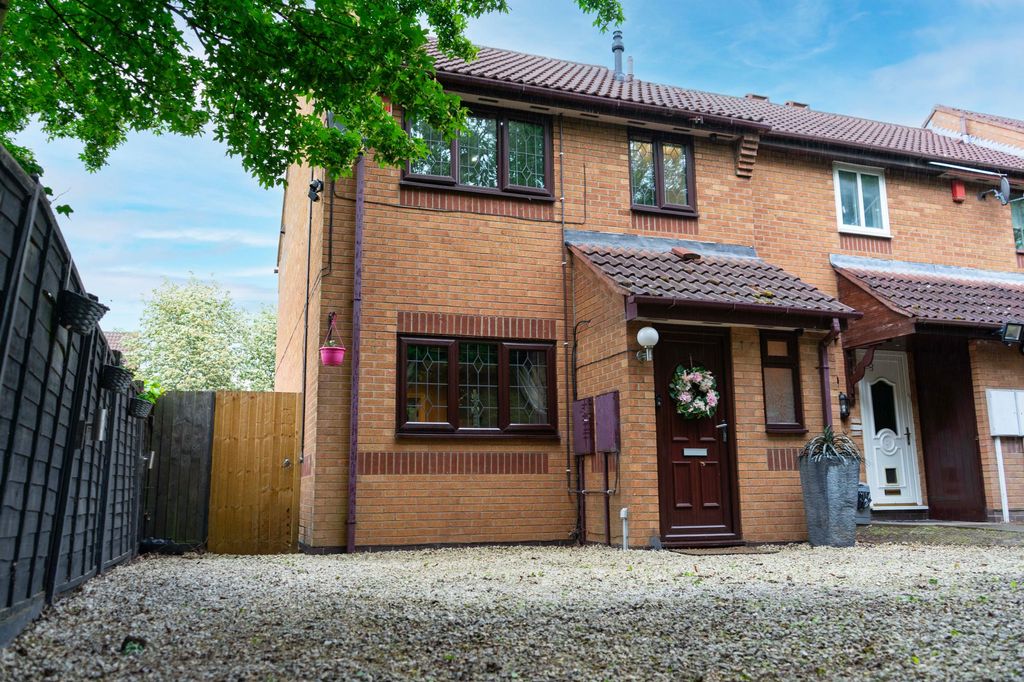Property photo 1 of 20