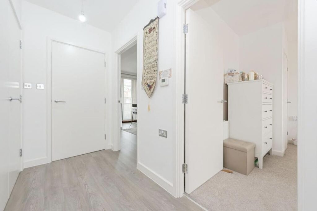 Property photo 2 of 10 Pic 8.Jpg