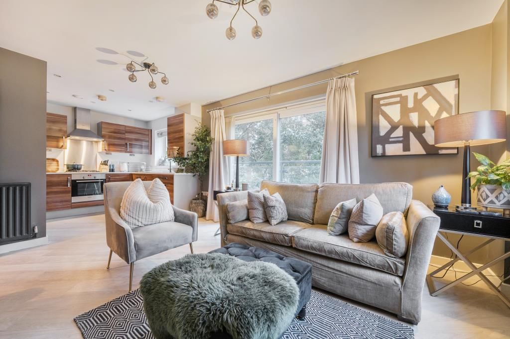 Property photo 2 of 20 Reception Room