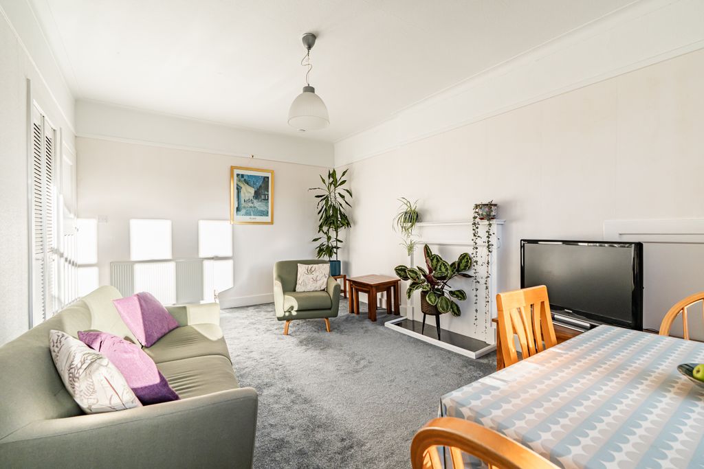 Property photo 3 of 20 Property Image 3