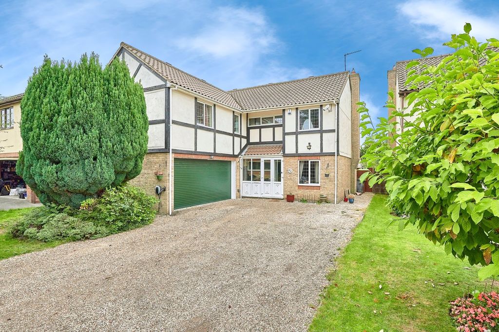 Property photo 2 of 20