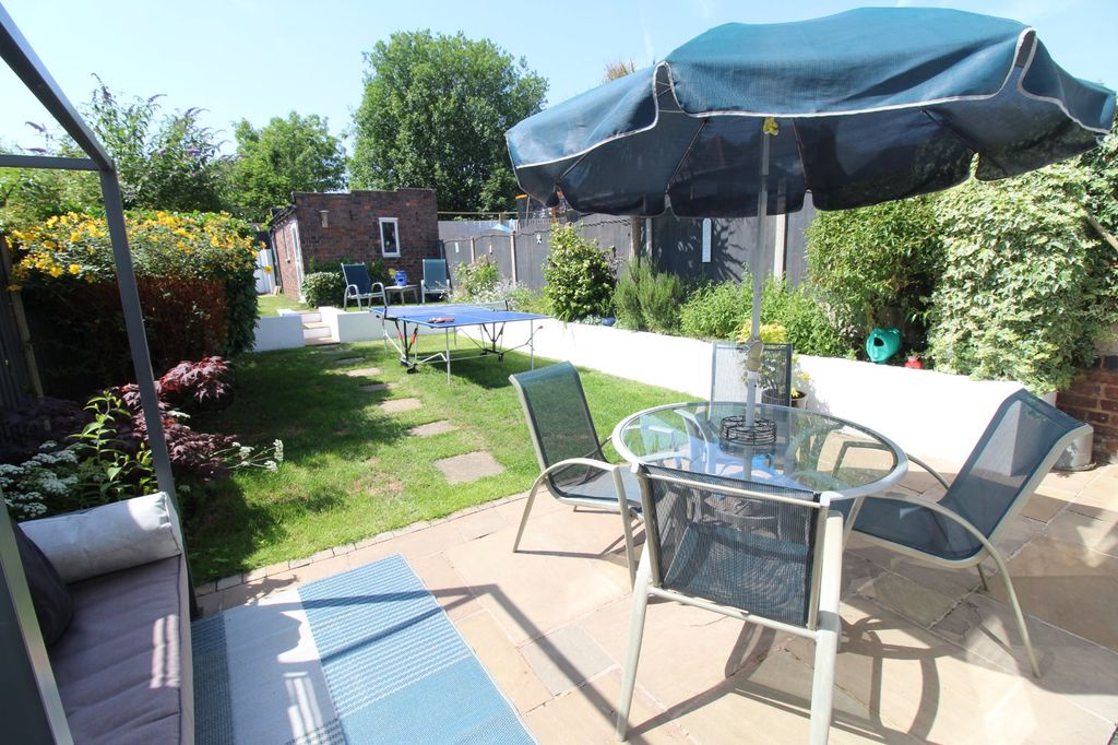 Property photo 2 of 16 Picture No. 02
