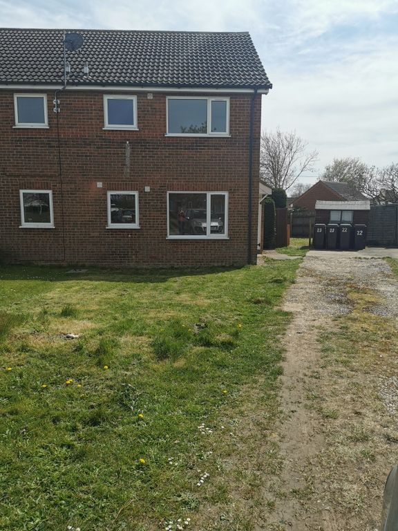 Property photo 1 of 12 Front