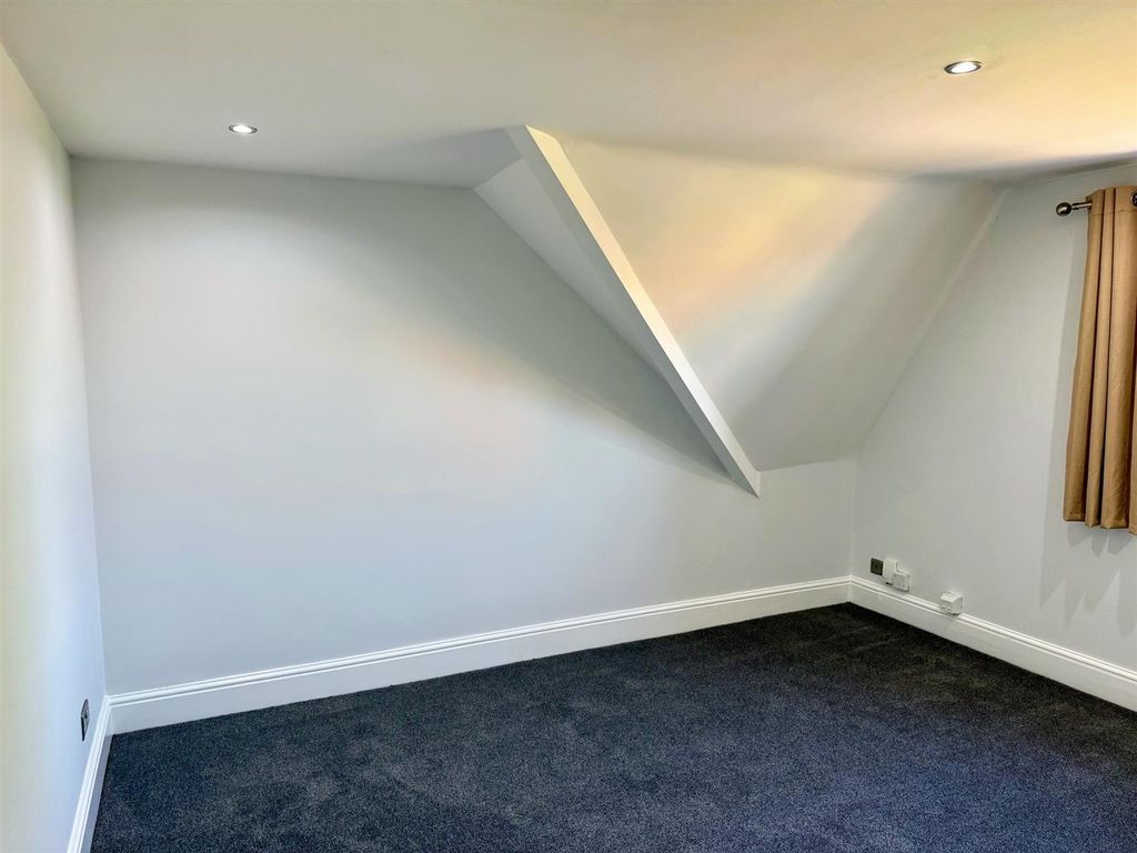 Property photo 3 of 14 Img_6928.Jpg