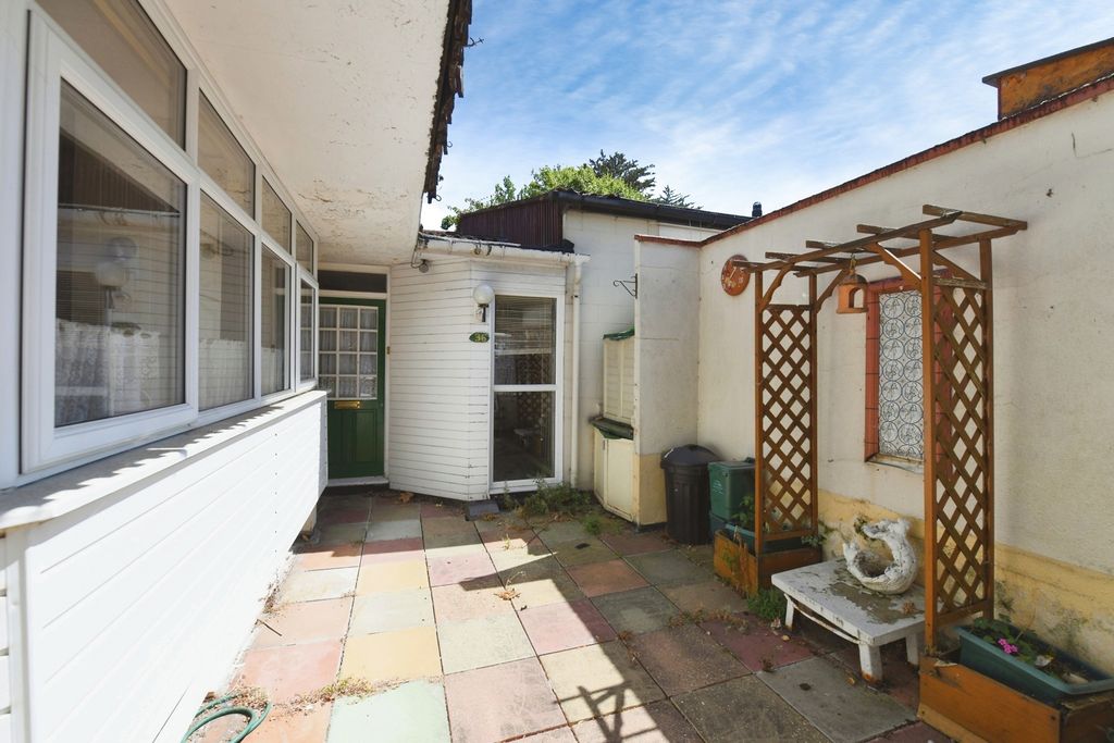 Property photo 1 of 26 Pbox-Img.Jpg