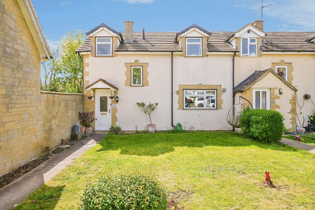 Property photo 2 of 22