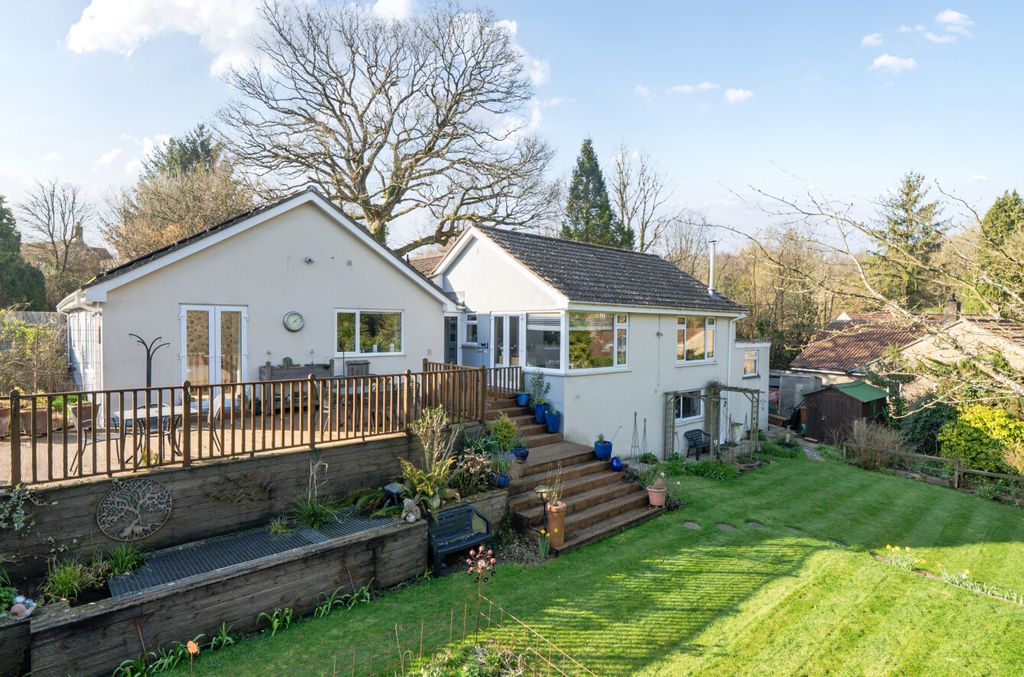 Property photo 1 of 33 1424298-3-69A8925...