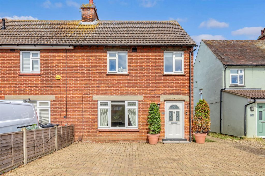 Property photo 1 of 18 Fingringhoe Road