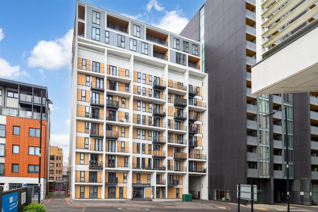 Property photo 2 of 9 Scr-002.Jpg