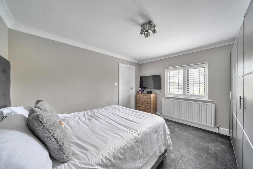 Additional image 37 of 7 bed detached house for saleShirley Church Road, Croydon CR0