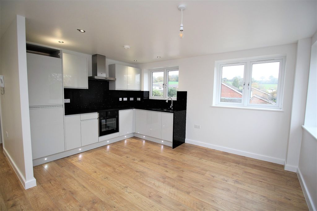 Property photo 3 of 7 Open Plan Kitchen/Li