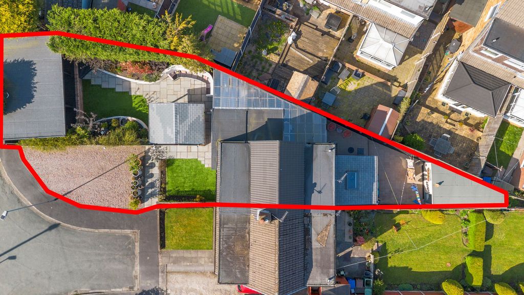 Property photo 1 of 34