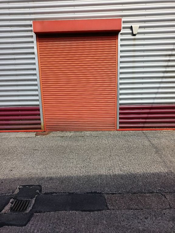 Property photo 1 of 2