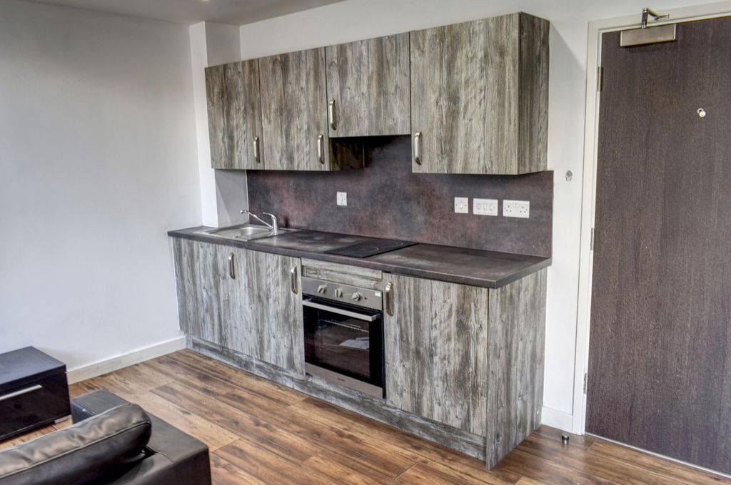 Property photo 2 of 8 Property Photo