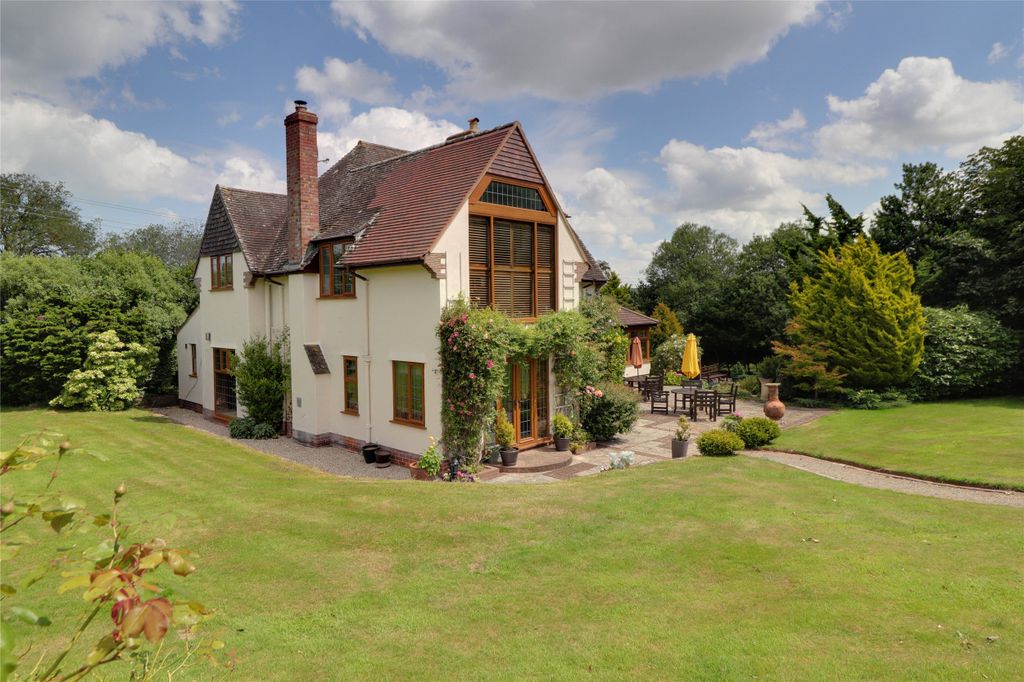 Property photo 1 of 36 Picture No. 07
