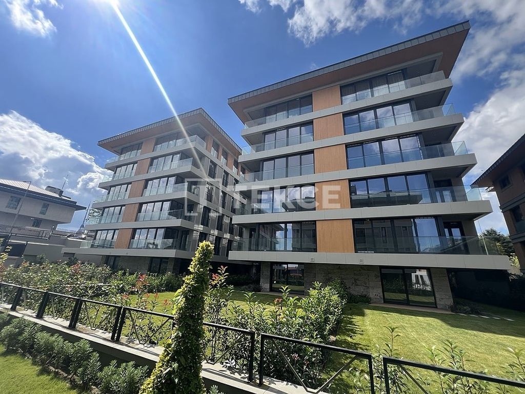Property photo 1 of 22 Middle Floor Ferah Üsküdar İstanbul